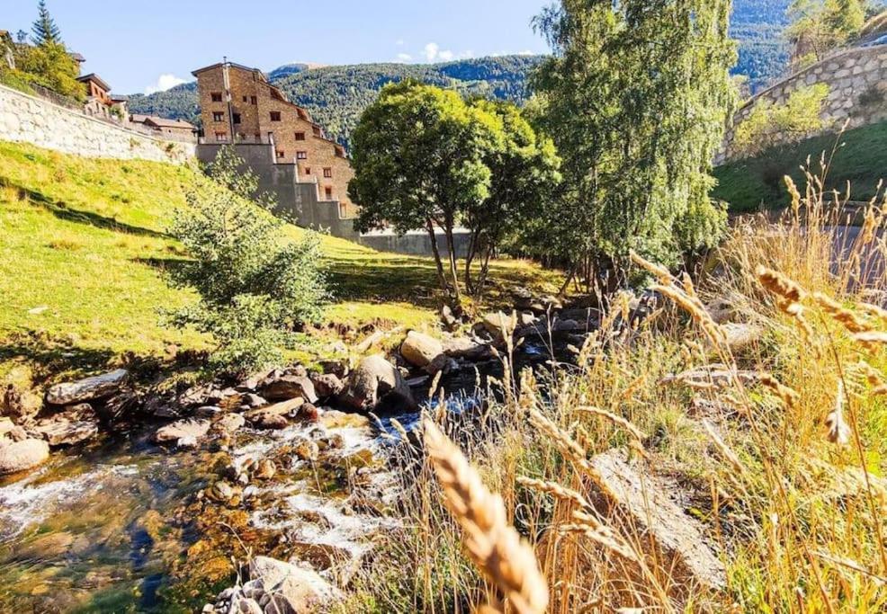 Unico Piso Colorido Y Divertido En Ransol - Increibles Vistas Al Rio Y Naturaleza - Ideal Familias L By Bonesvacances أندورا لا فيلا المظهر الخارجي الصورة