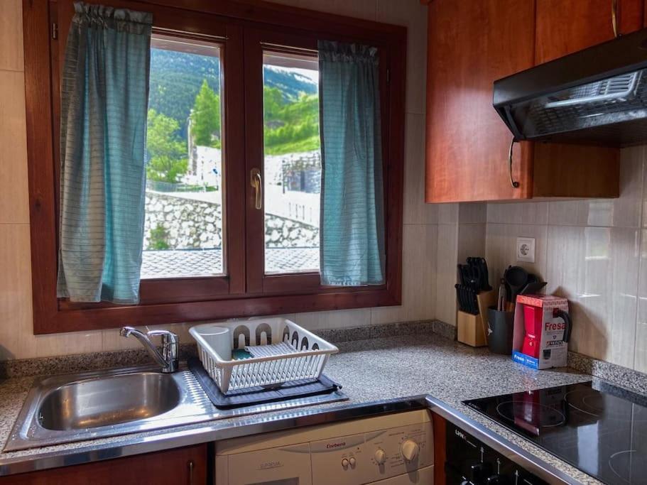 Unico Piso Colorido Y Divertido En Ransol - Increibles Vistas Al Rio Y Naturaleza - Ideal Familias L By Bonesvacances أندورا لا فيلا المظهر الخارجي الصورة
